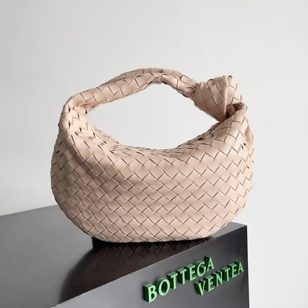 Bottega Veneta BV 690225 Small Jodie BV9107