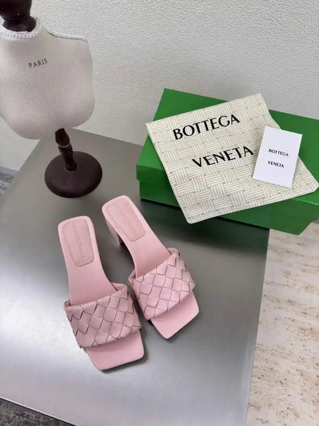 BV 838098V2ED01000 Bottega Veneta Parco Mule Shoes BV5817