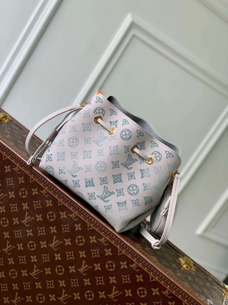 LV M12125 Louis Vuitton Bella Mahina Leather Bucket Bag Brume Gray