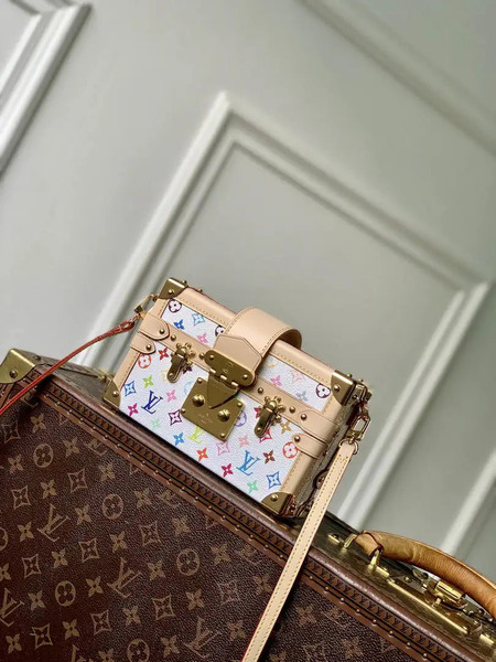 LV M28243 Louis Vuitton  LV x TM Petite Malle Handbag  Monogram White