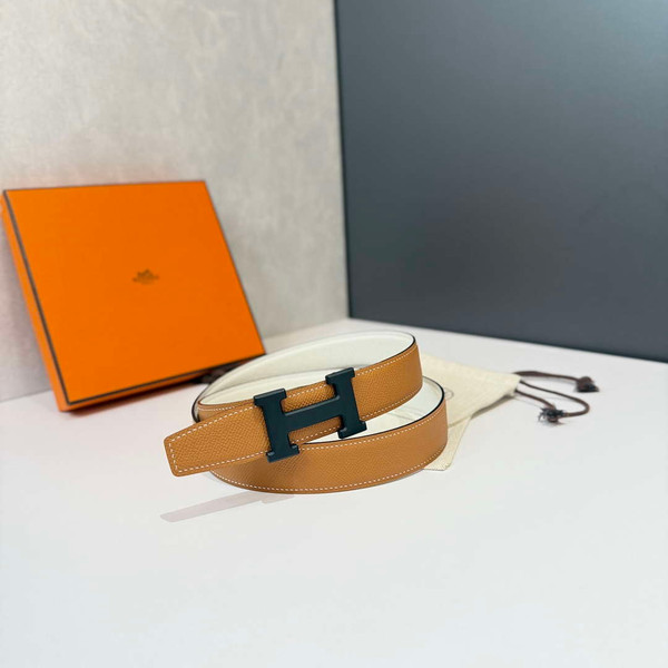Hermes H074562CP2K H belt buckle & Reversible leather strap H88070