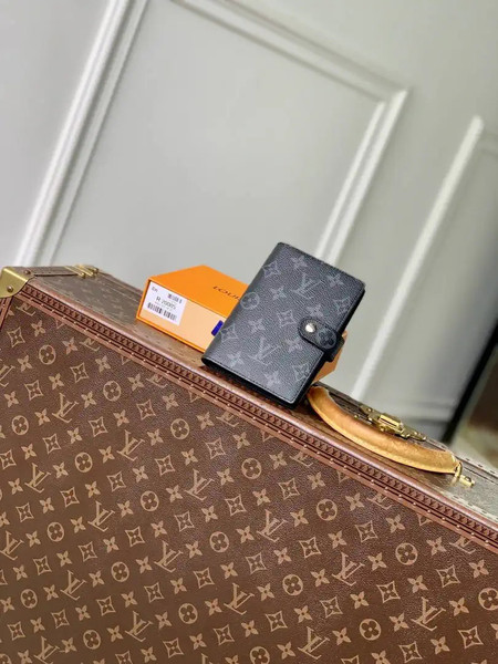 Louis Vuitton LV R20005 Small Ring Agenda Cover Monogram RC10013