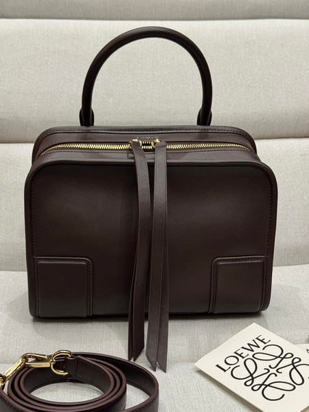Loewe A039AS0X01 Small Amazona 180 bag in soft calfskin Dark Brown