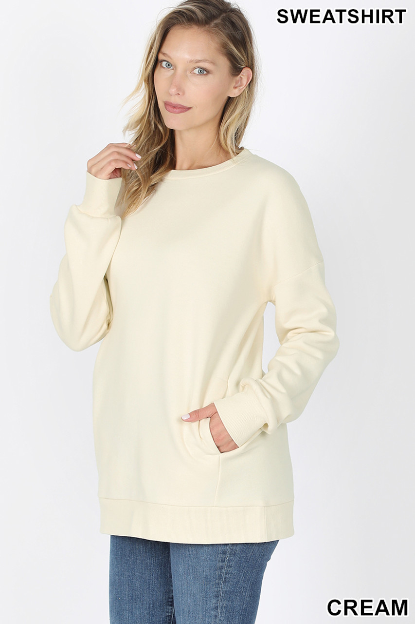 Round Crew Neck Sweatshirt with Side Pockets | World of Leggings