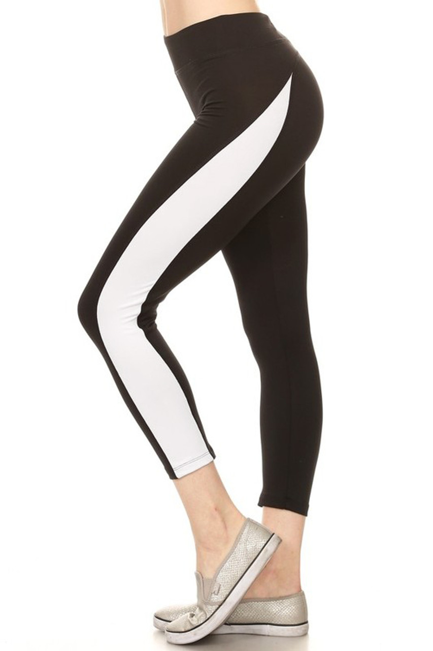 Sleek and Stylish White Capri Leggings for Yoga