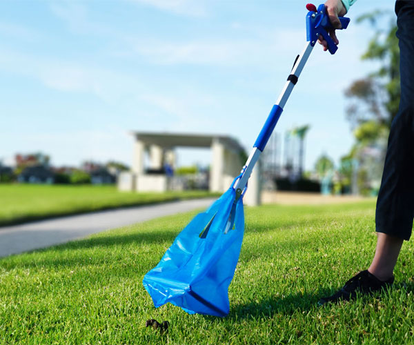 Bag Butler Lawn and Leaf Trash Bag Holder