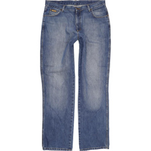 Wrangler Comfort Straight Relaxed W38 L34 Jeans in Good used condition. Fast & Free UK Delivery. Buy with confidence from Fabb Fashion. image 1