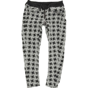 G-Star Lynn  Skinny Slim W28 L25 Jeans in Good used conditionthe legs measures less than the label suggests. Fast & Free UK Delivery. Buy with confidence from Fabb Fashion. image 1