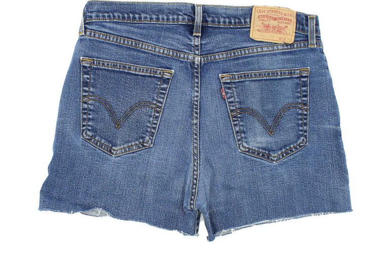 Levi's 501 Hot Pants W34 L13 Denim Shorts in Very good used condition. Fast & Free UK Delivery. Buy with confidence from Fabb Fashion. image 1