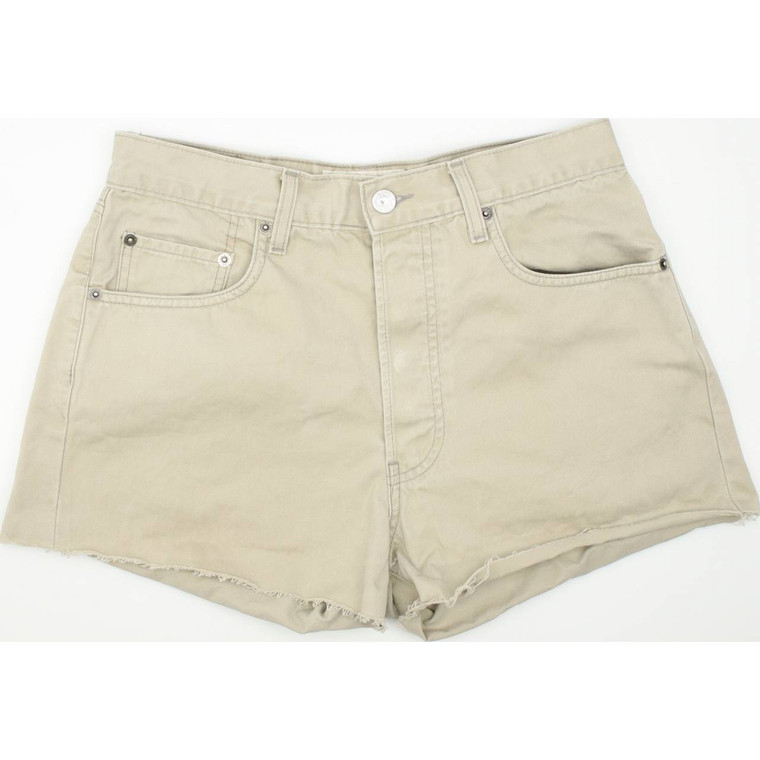 Levi's 501 Made in USA Hot Pants W33 L12.5 Denim Shorts in Good used conditionwith some wear to the crotch and light mark at the front. Fast & Free UK Delivery. Buy with confidence from Fabb Fashion. image 1