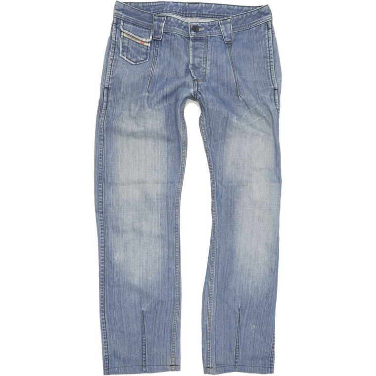 Diesel Deetak Straight Regular W31 L29 Jeans in Good used conditionplease note the legs have been shortened to 29". Fast & Free UK Delivery. Buy with confidence from Fabb Fashion. image 1