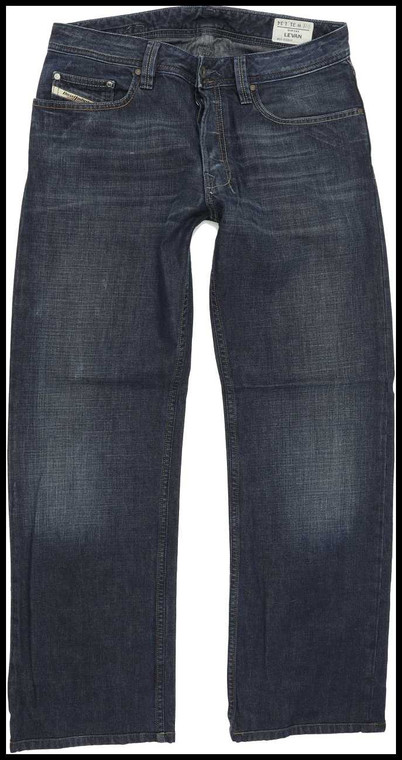 Diesel Levan 0086F Straight Regular W31 L29 Jeans in Very good used conditionthe legs have been shortened to 29". Fast & Free UK Delivery. Buy with confidence from Fabb Fashion. image 1