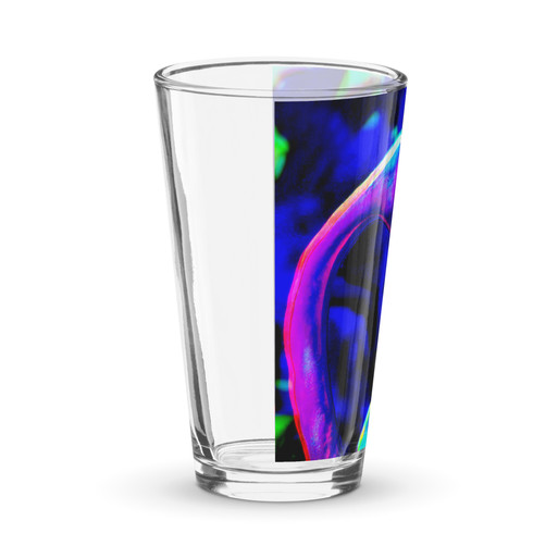 Trippy Flamingo Shaker Pint Glass