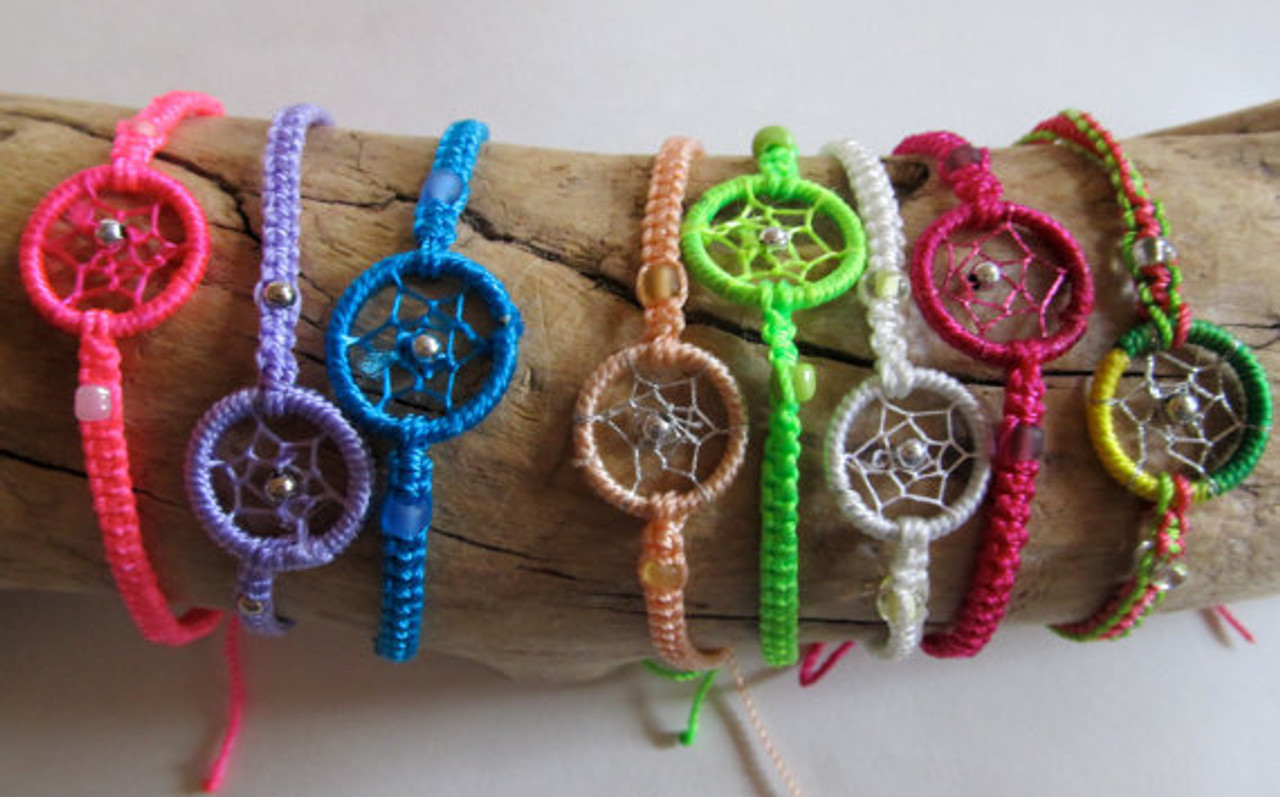 How to... )) Dreamcatcher - friendship-bracelets.net