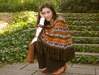 Alpaca Knit Tassel Cropped Poncho Y2K V Neck Knit Fringe Shawl Wrap Sweater Fall Winter Elegant