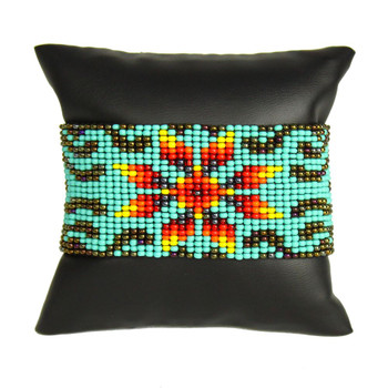 Sunburst Glass Crystal Beads Bracelet Assorted Native Design Magnetic Clasp Sunburst Glass Crystal Beads Bracelet Assorted Native Design Magnetic Clasp