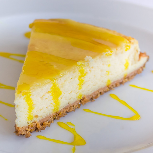 Cheesecake Flavor Extract in Bowl