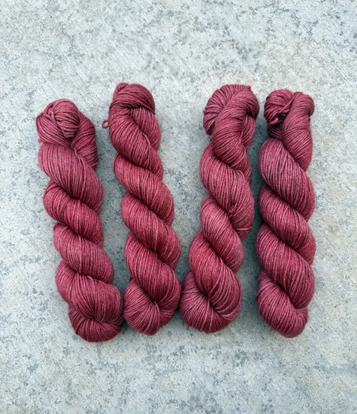 The Yaak (4 skeins) Free Spirit (157)