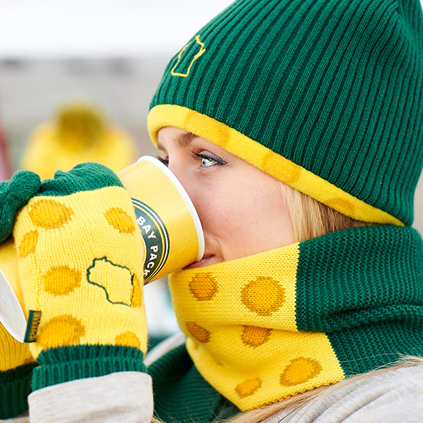 Buy the perfect knit scarf to compliment your favorite Packer gear