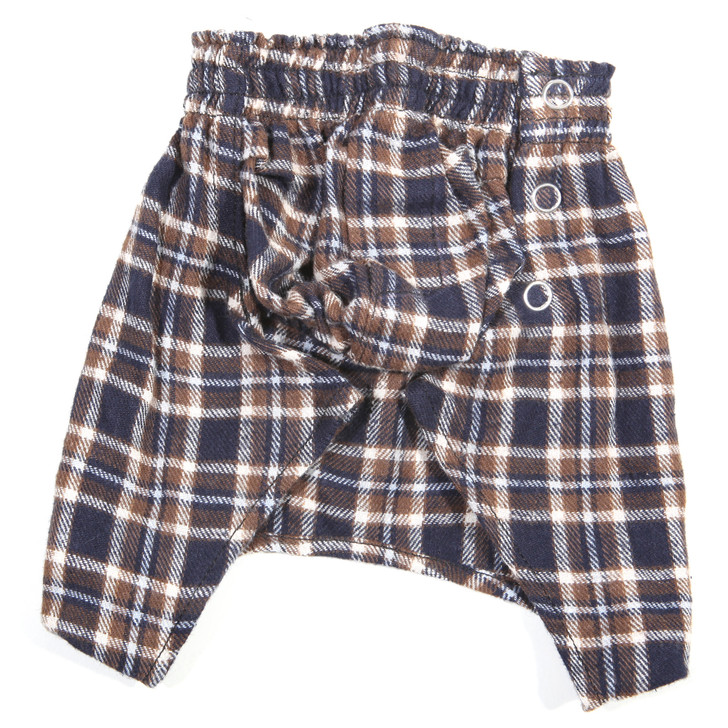 Designed to protect furntiture and walls from territorial marking.  Belly Boxers are a more fashionable choice for dogs used to wearing old fashion belly bands.  Shorts are designed with a pouch for inserting a feminine pad.