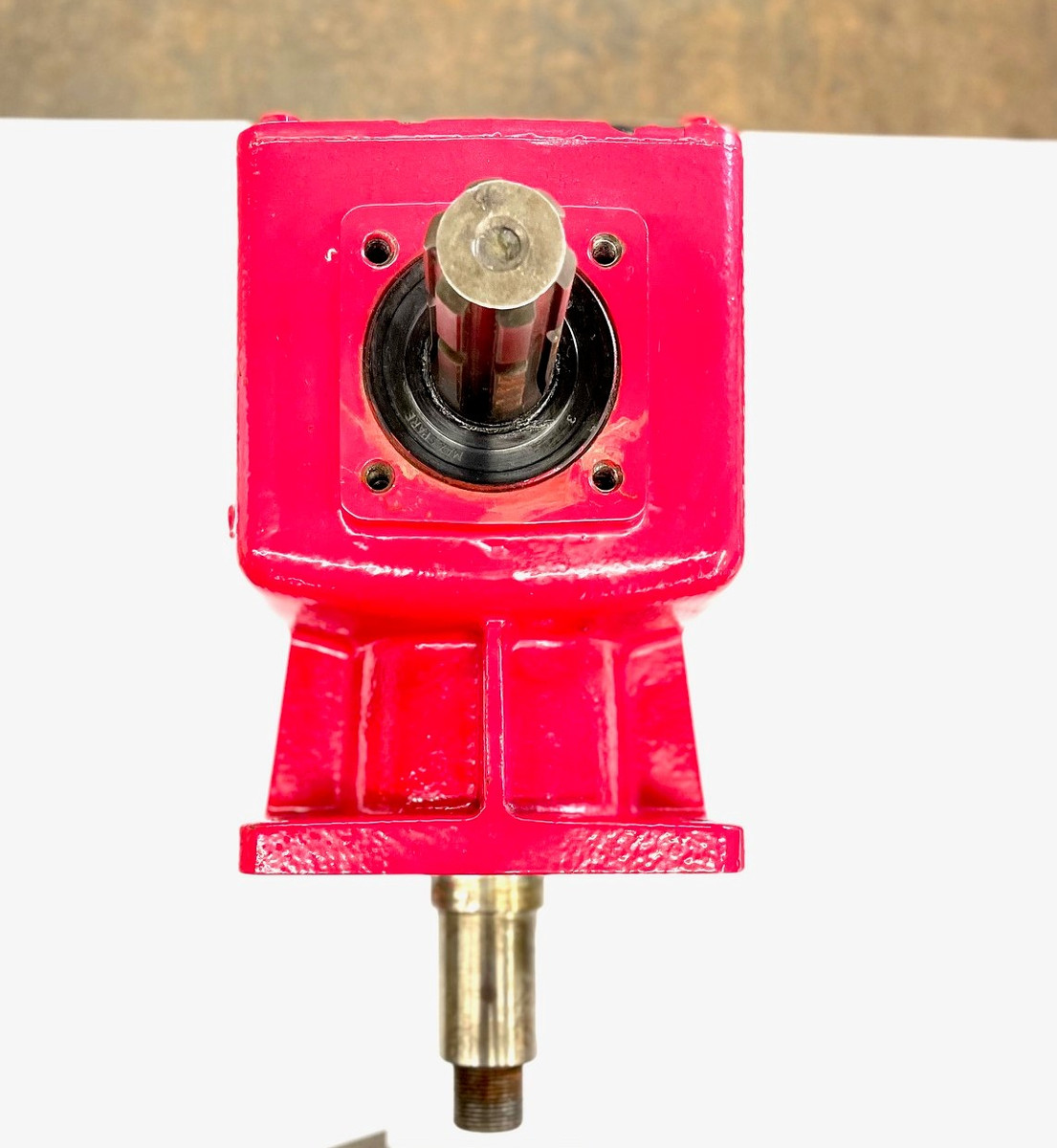 Gearbox - FMR Mowers

This is an OEM Replacement gearbox for Farm-Maxx Grooming Mowers.

Fits:

Farm-Maxx Models FMR Grooming Mowers