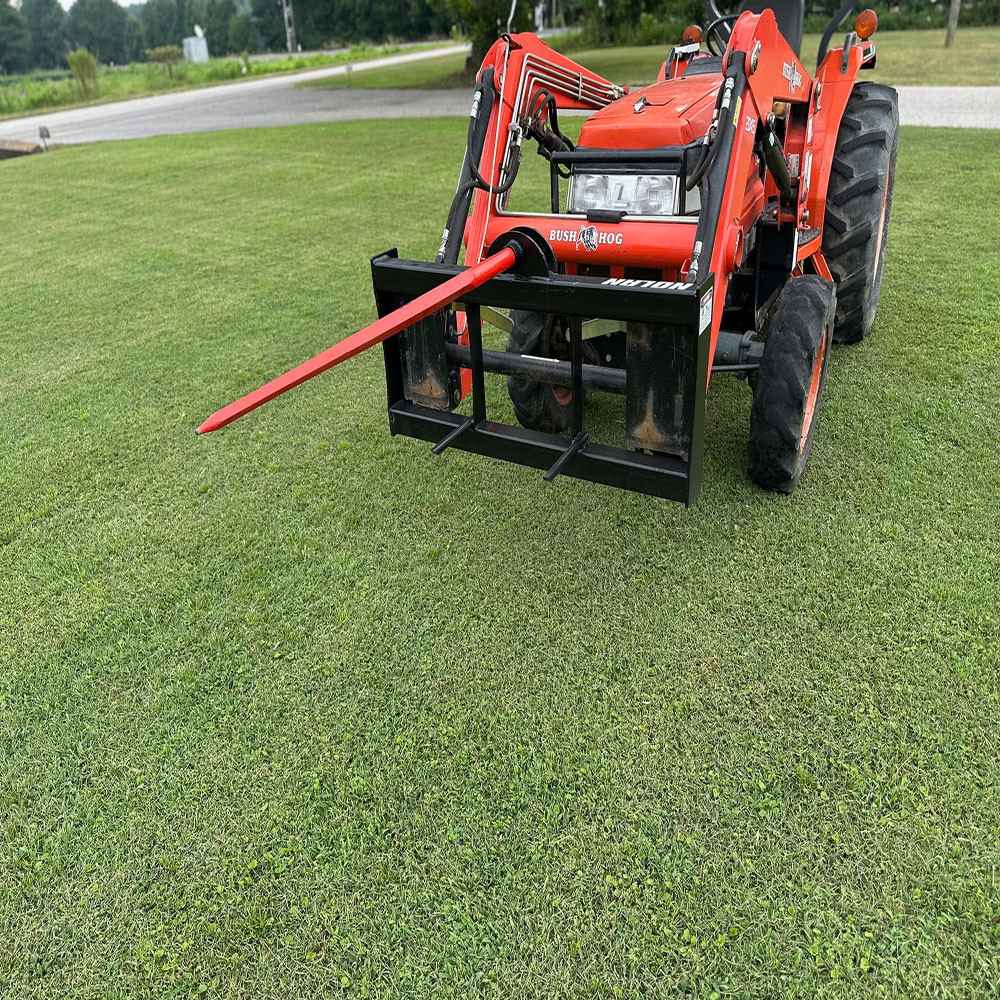 farm-maxx hs49 49 inch skid steer bale spear attachment