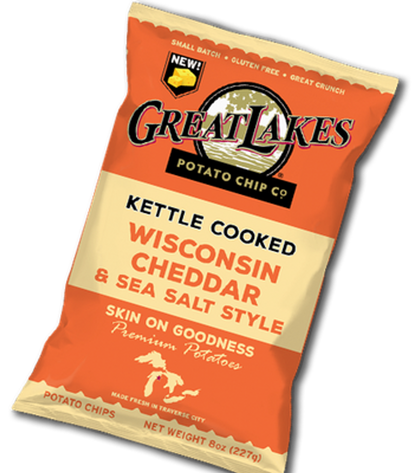 Great Lakes 1.375 oz. Wisconsin Cheddar & Sea Salt Potato Chips (40 Pack)