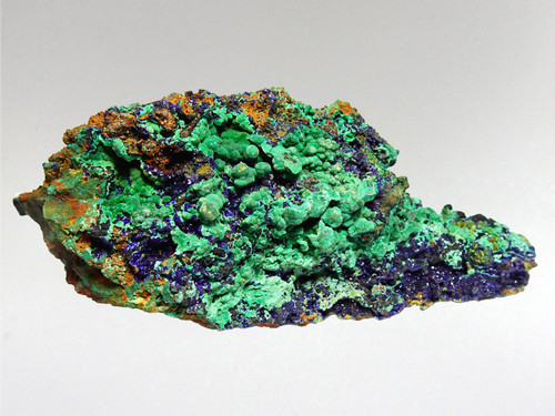 striking colours