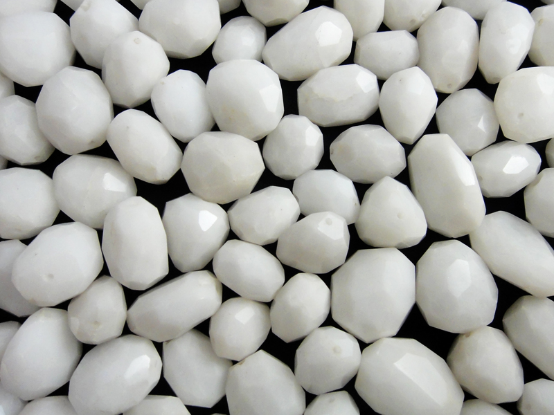 Beads Faceted - White Agate 100g