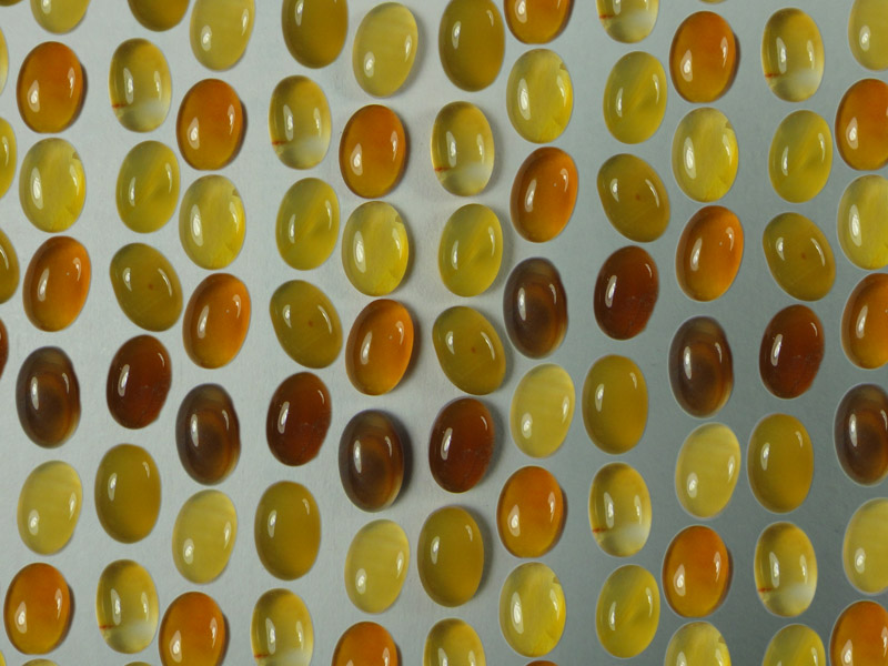 Cabochon 10 Piece 4x6mm - Carnelian