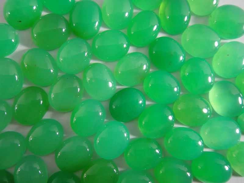Cabochon 4 Piece 10x12mm - Chrysoprase