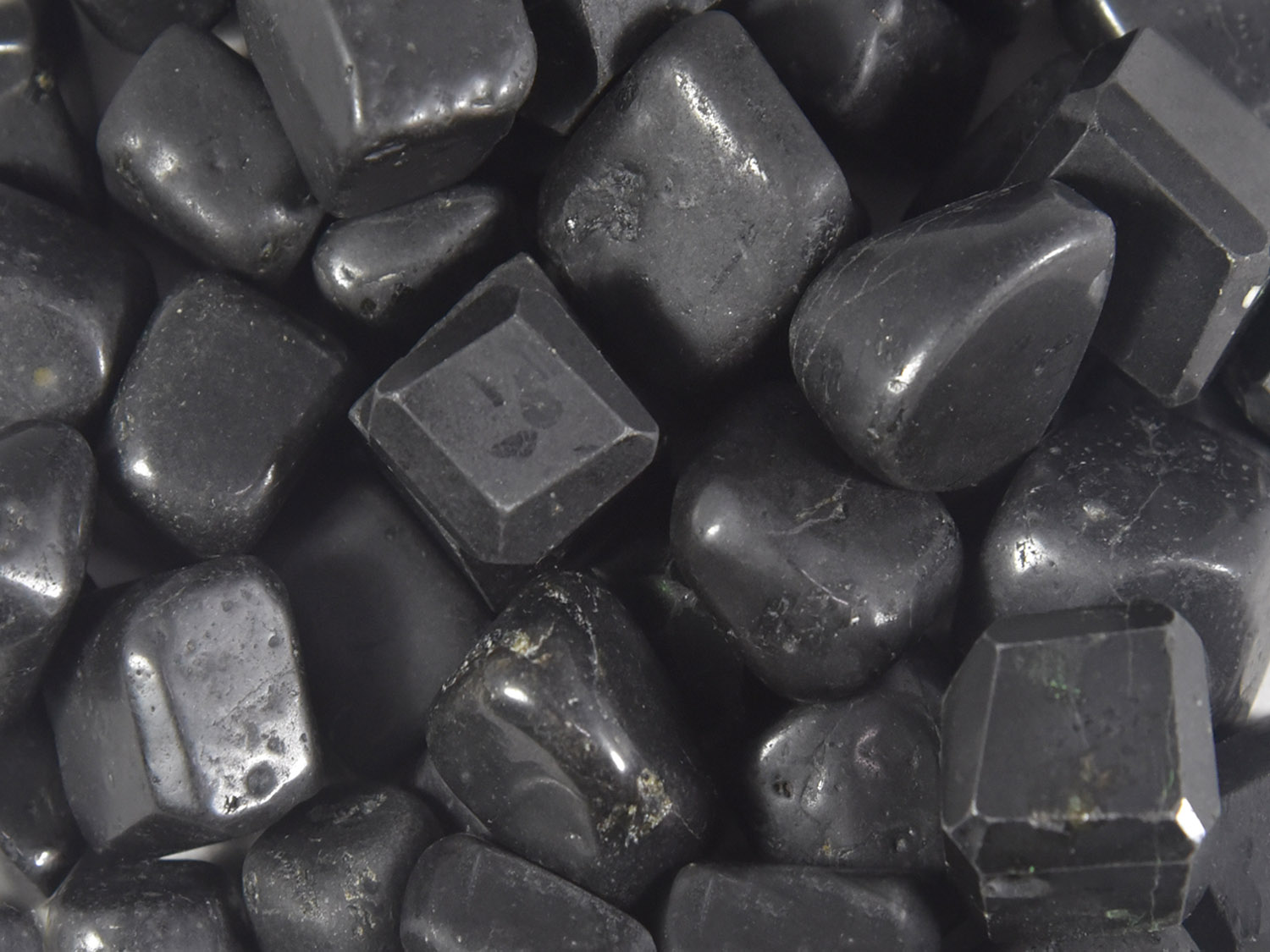 Tumbled Stone - Tourmaline Black 250g