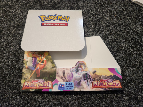 Pokémon TCG: Scarlet & Violet—Paldea Evolved Booster Box *FLAT*