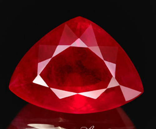 3.64 carat TRILLION NATURAL MINED BLOOD RED RUBY