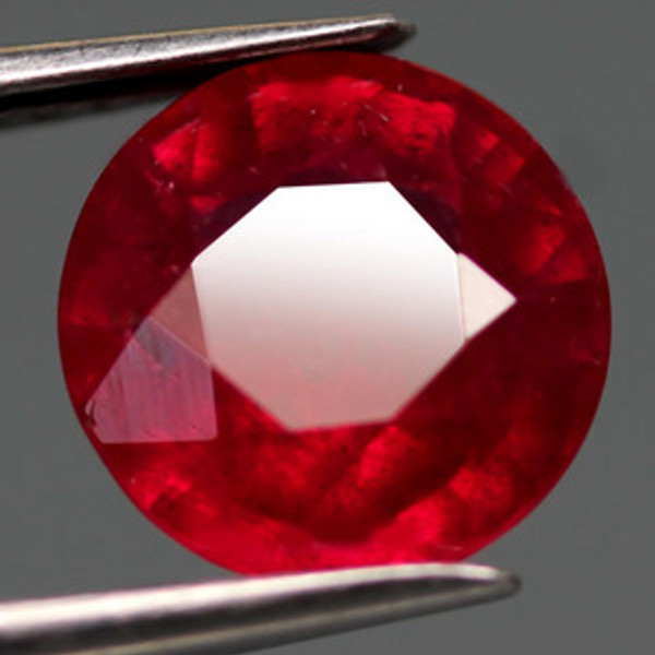 3.13CT. ROUND FACET TOP BLOOD RED NATURAL RUBY MADAGASCAR