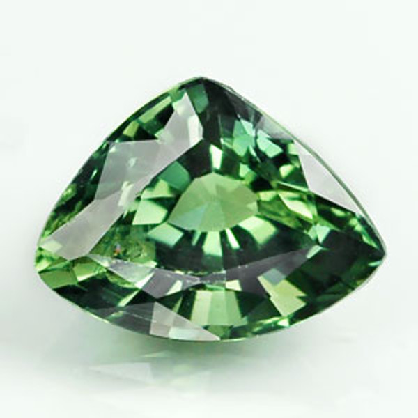 3.62 carat GREEN TOURMALINE MOZAMBIQUE