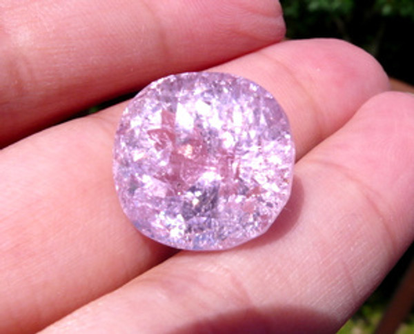 19.60ct NATURAL PINK KUNZITE