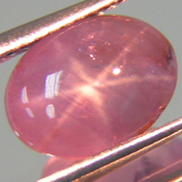 4.88 carat NATURAL PINK STAR SAPPHIRE