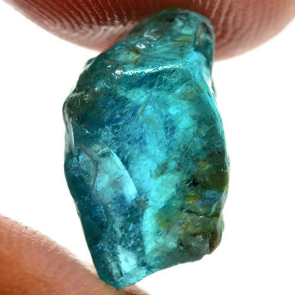 9.15 carat NATURA BLUE APATITE ROUGH FACET