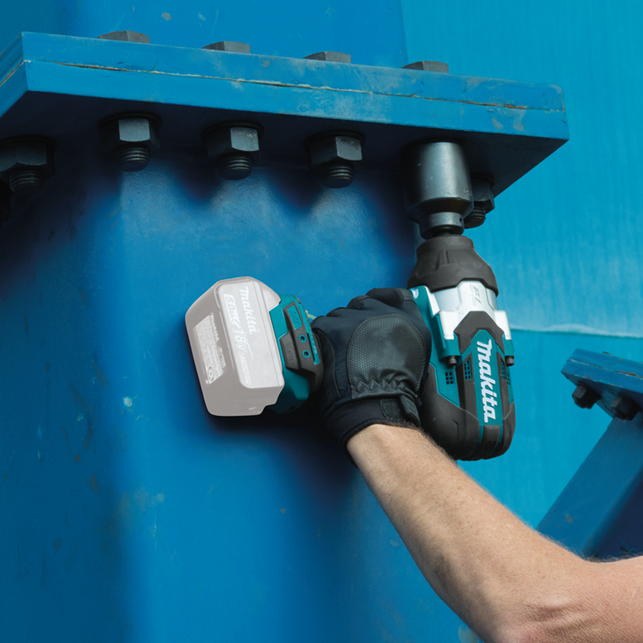 18V LXT? Lithium-Ion Brushless Cordless High-Torque 1/2" Sq. Drive Utility Impact Wrench, Tool Only, XWT08XVZ