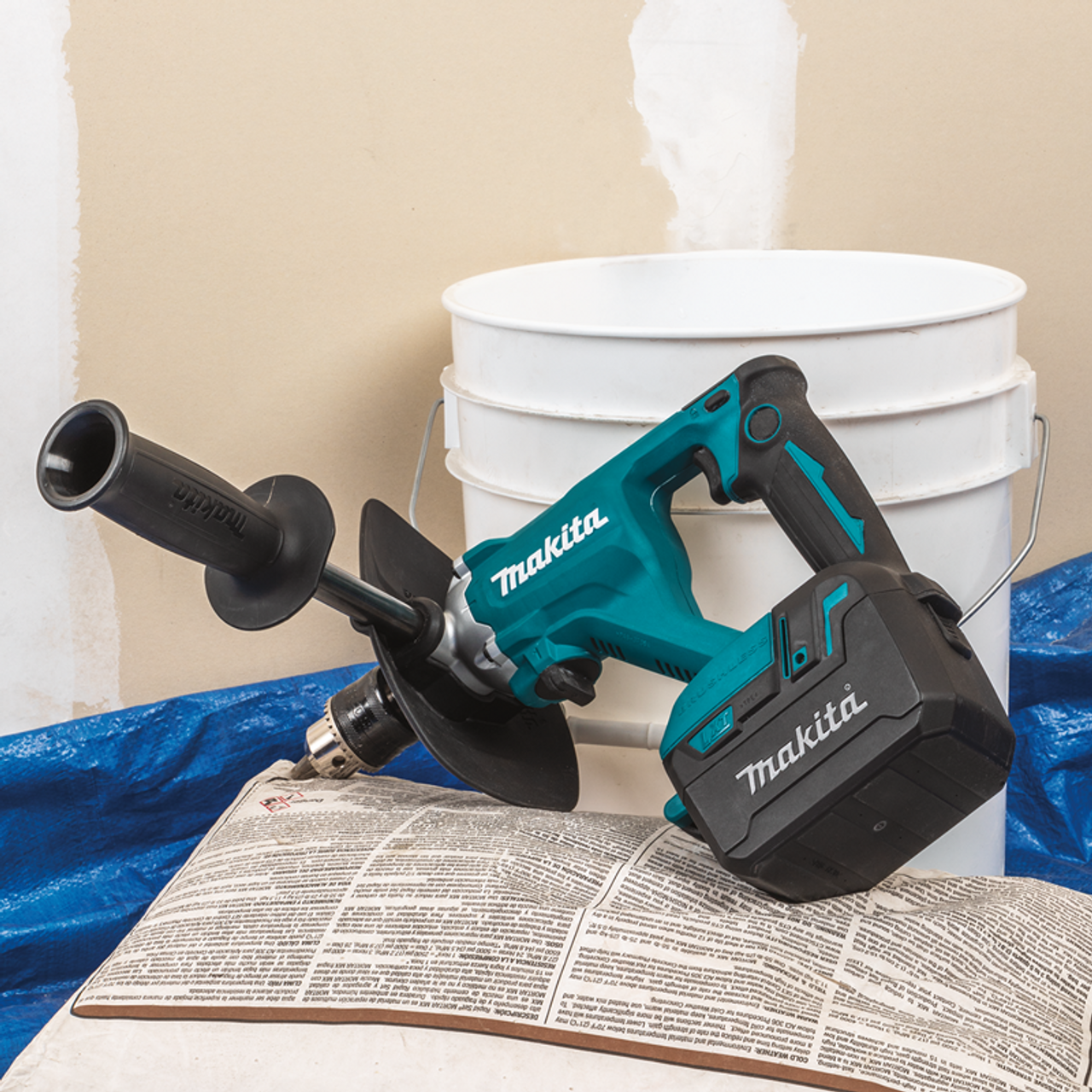 18V LXT? Lithium-Ion Brushless Cordless 1/2" Mixer, Tool Only, Variable speed trigger, XTU02Z