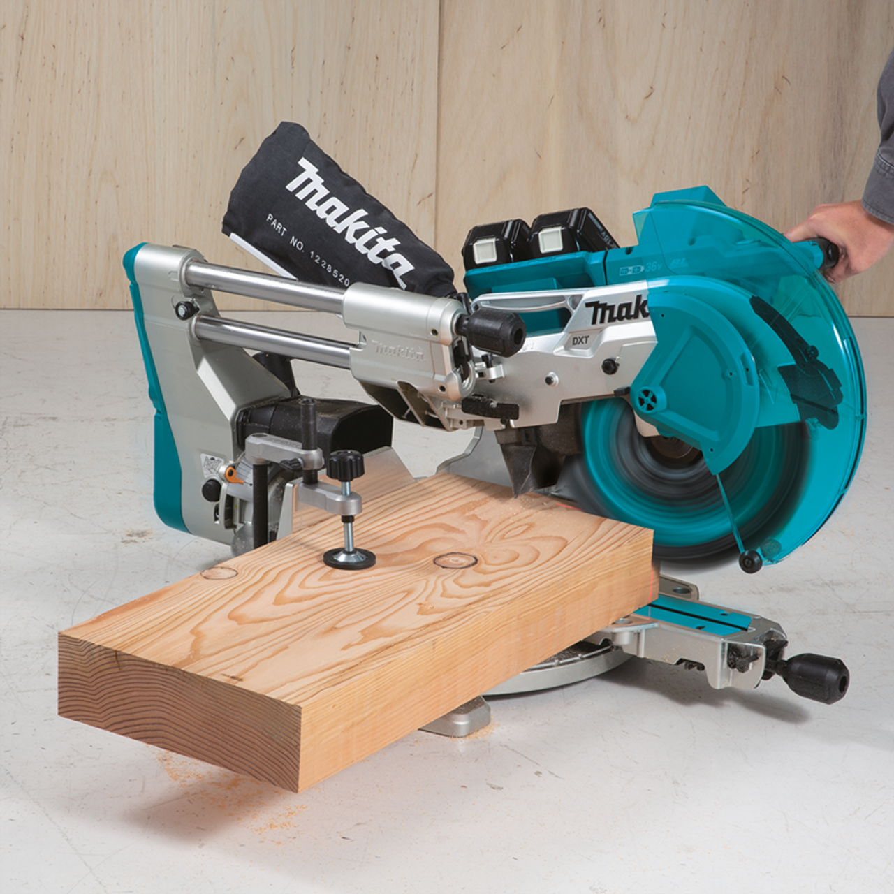 36V (18V X2) LXT? Brushless 12" Dual-Bevel Sliding Compound Miter Saw with Laser Kit (5.0Ah), XSL07PT