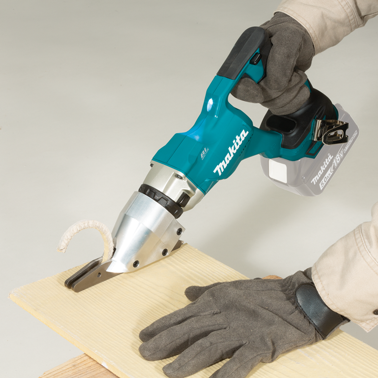 18V LXT? Lithium-Ion Brushless Cordless 1/2" Fiber Cement Shear, Tool Only,  Ergonomically designed, XSJ05Z