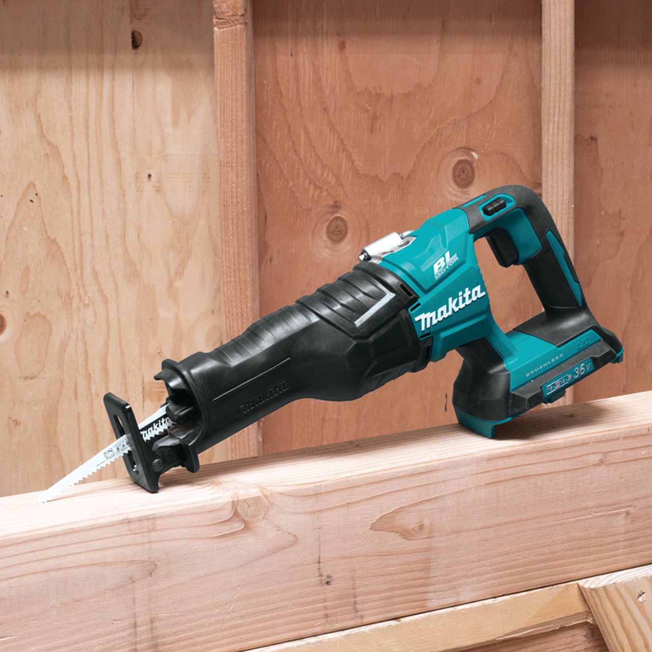 36V (18V X2) LXT? Brushless Recipro Saw, Tool Only, Retractable tool hook, XRJ06Z