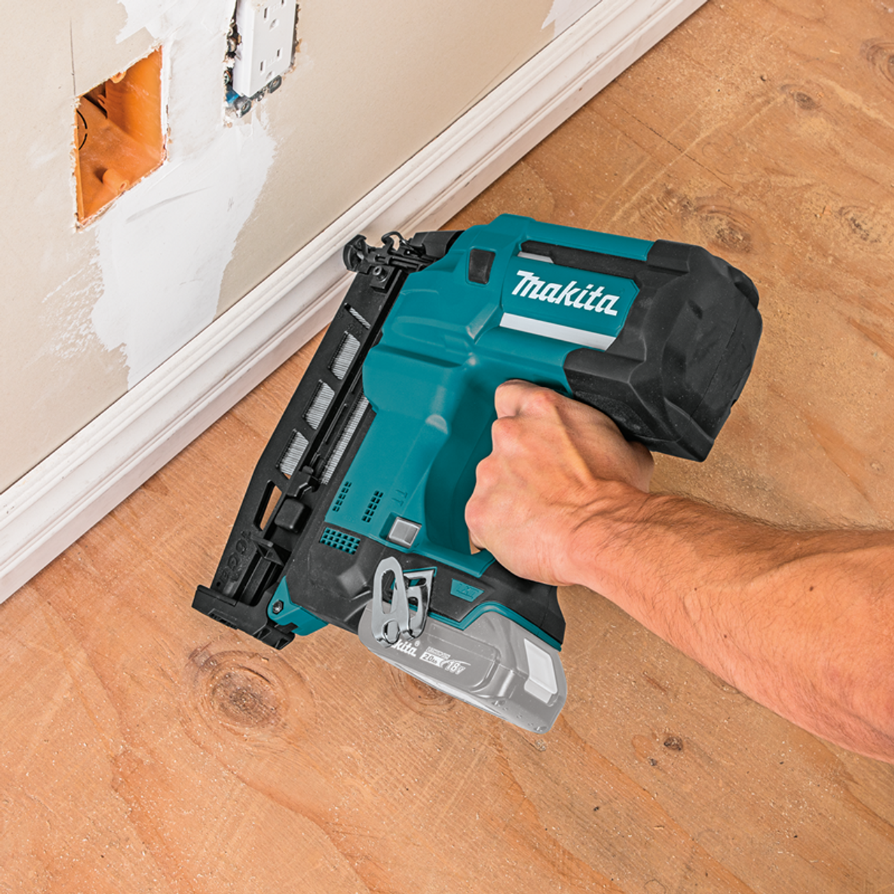 18V LXT? Lithium-Ion Cordless 2-1/2