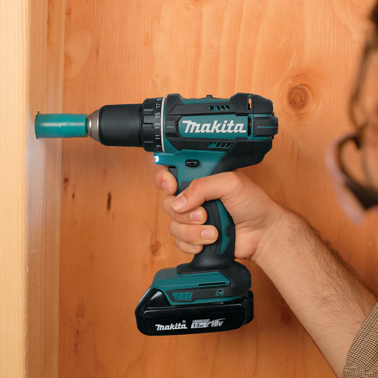 18V LXT? Lithium-Ion Compact Cordless 1/2" Driver-Drill Kit (1.5Ah), Makita-built 4-pole motor, XFD10SY