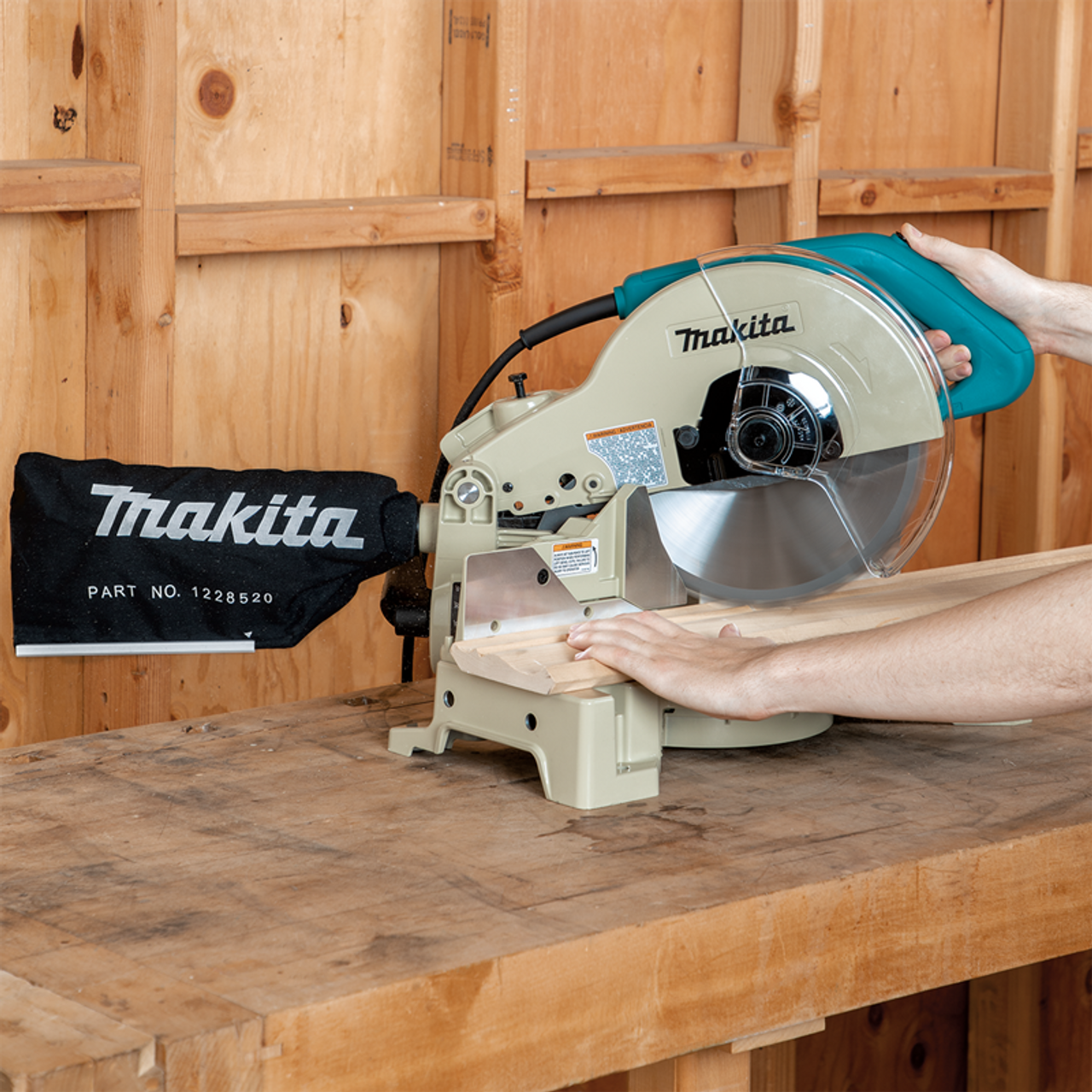 10" Compound Miter Saw, Miter cuts, LS1040