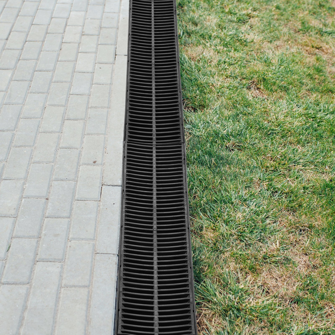 Trench Drain System, Channel Drain with Plastic Grate, 5.7x3.1-Inch HDPE Drainage Trench, Black Plastic Garage Floor Drain, 4x39 Trench Drain Grate, with 4 End Caps, for Garden, Driveway-4 Pack