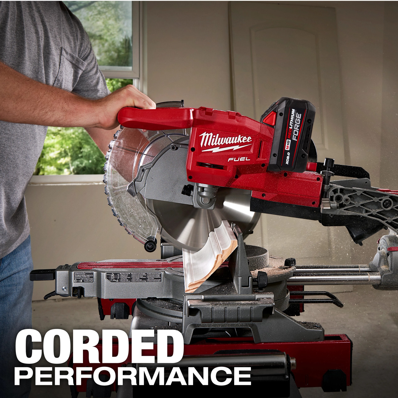 Milwaukee M18 FUEL™ 10” Dual Bevel Sliding Compound Miter Saw Kit 2734-21