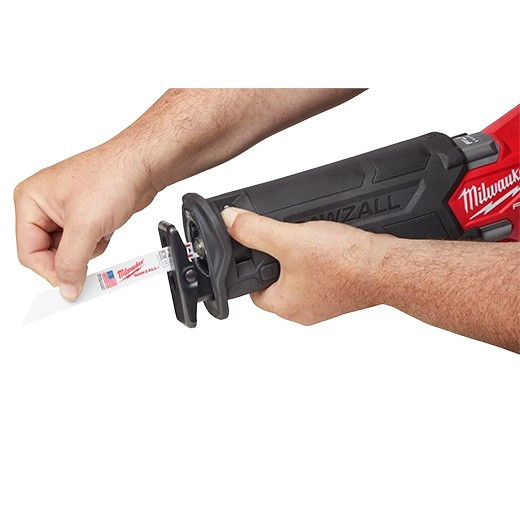 Milwaukee M18 FUEL™ SAWZALL® Reciprocating Saw - 2 Battery XC5.0 Kit 2821-22